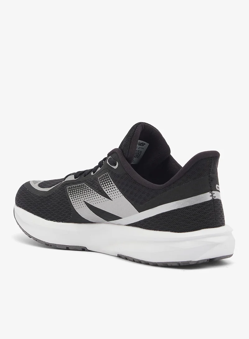 New Balance FLASH  Sports Shoes